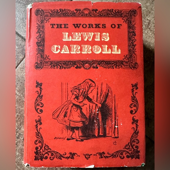 Vintage 1965 The Works of Lewis Carroll with Alice in Wonderland newspaper clips - Picture 1 of 9